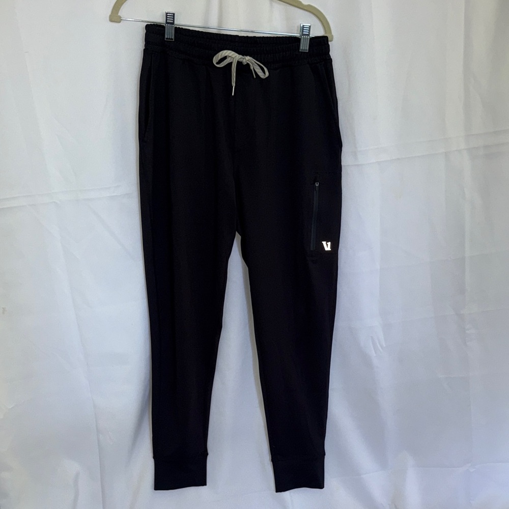 Vuori Men's Black Joggers with Drawstring